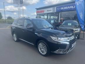 MITSUBISHI OUTLANDER 2018 (68) at Nunns Mitsubishi Grimsby