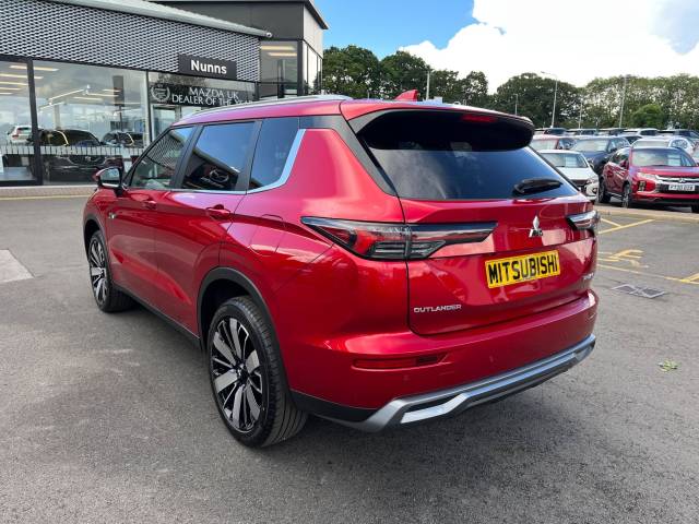 2026 Mitsubishi Outlander 2.4 22.7kWh Nativa CVT 4WD Euro 6 (s/s) 5dr