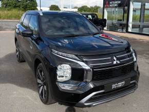 MITSUBISHI OUTLANDER at Nunns Mitsubishi Grimsby